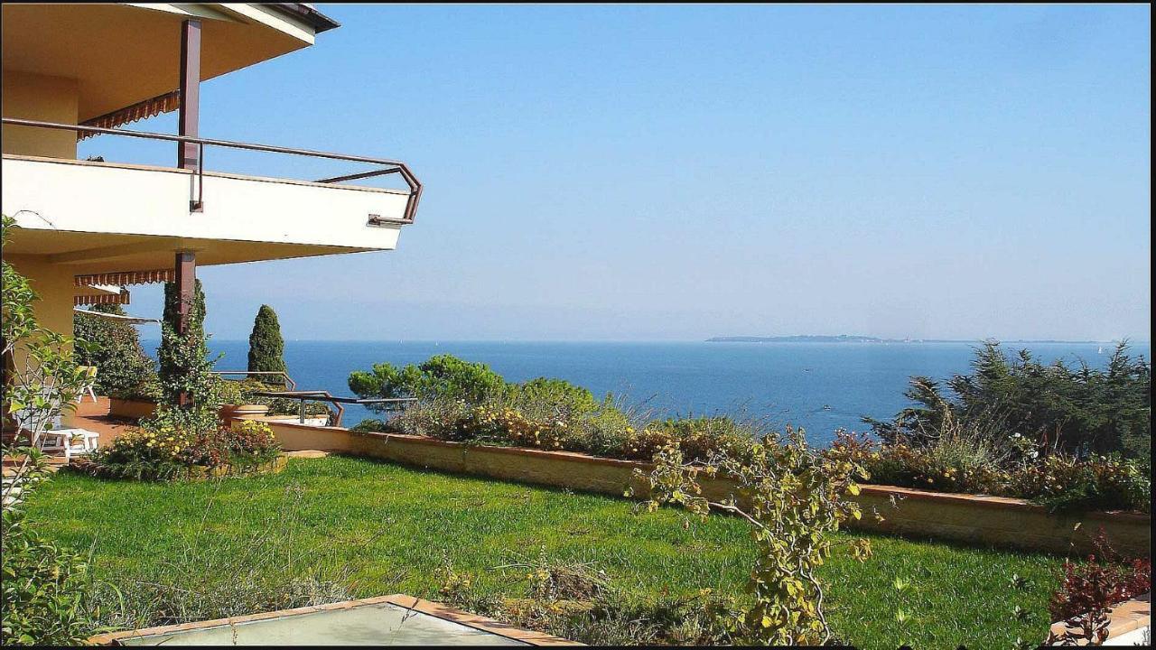 Casa Amigo Bed & Breakfast Padenghe sul Garda Exterior photo