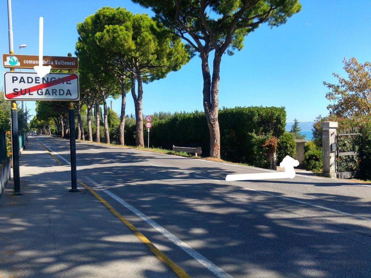 Casa Amigo Bed & Breakfast Padenghe sul Garda Exterior photo